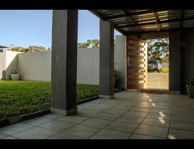 4 BEDROOM HOUSE FOR SALE IN DARLING